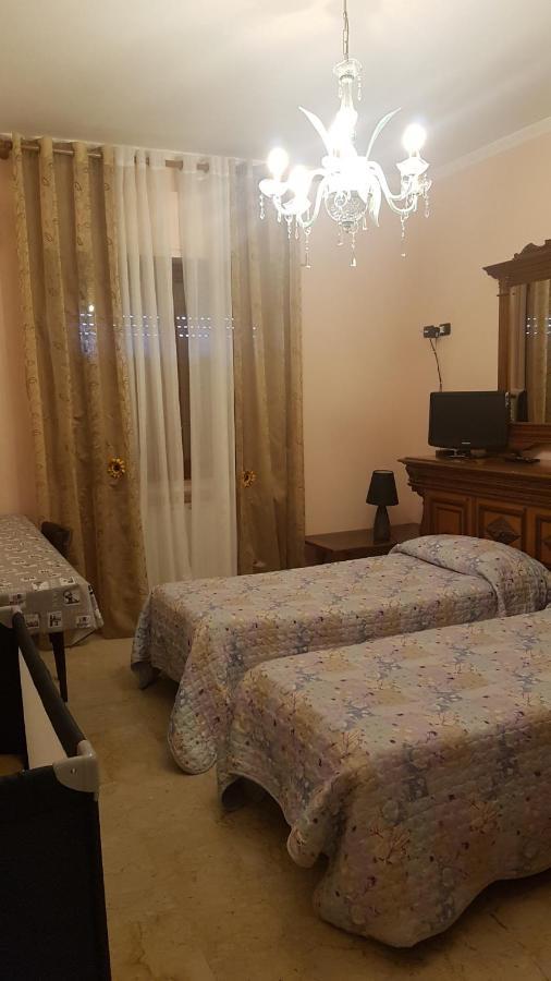 Le Giarette Apartment เชฟาลู ภายนอก รูปภาพ