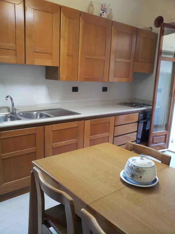 Le Giarette Apartment เชฟาลู ห้อง รูปภาพ