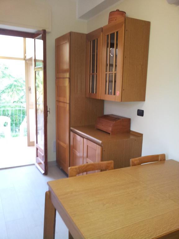 Le Giarette Apartment เชฟาลู ห้อง รูปภาพ