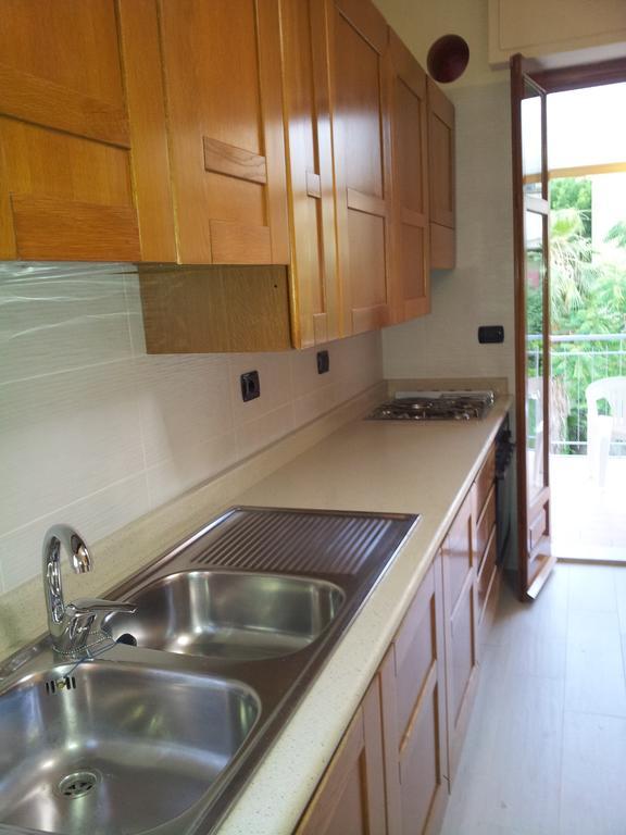 Le Giarette Apartment เชฟาลู ห้อง รูปภาพ