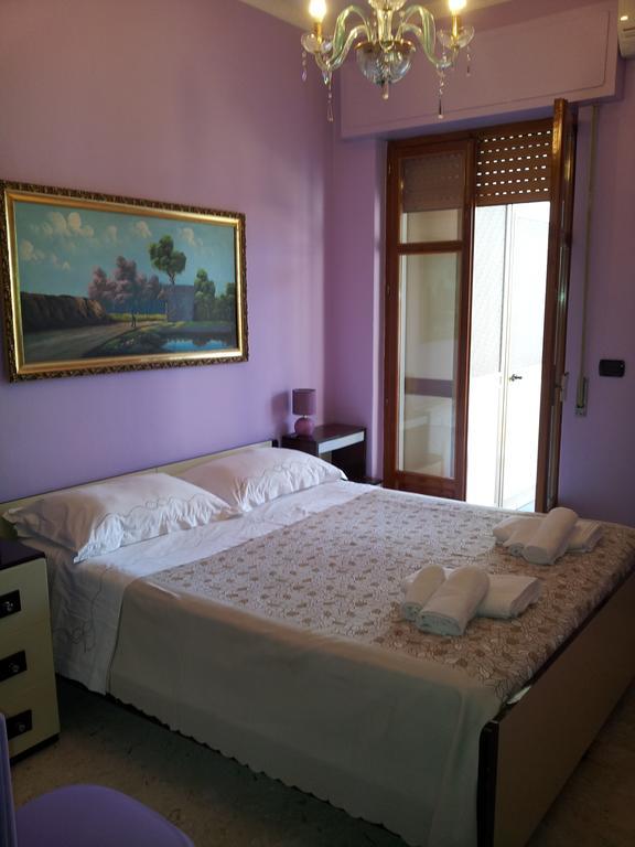 Le Giarette Apartment เชฟาลู ห้อง รูปภาพ